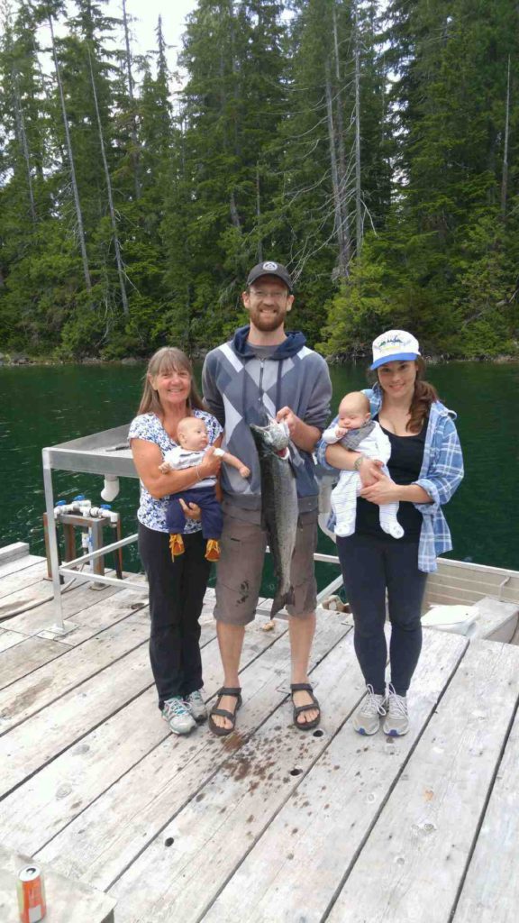 Twins First Time Seeing Salmon!