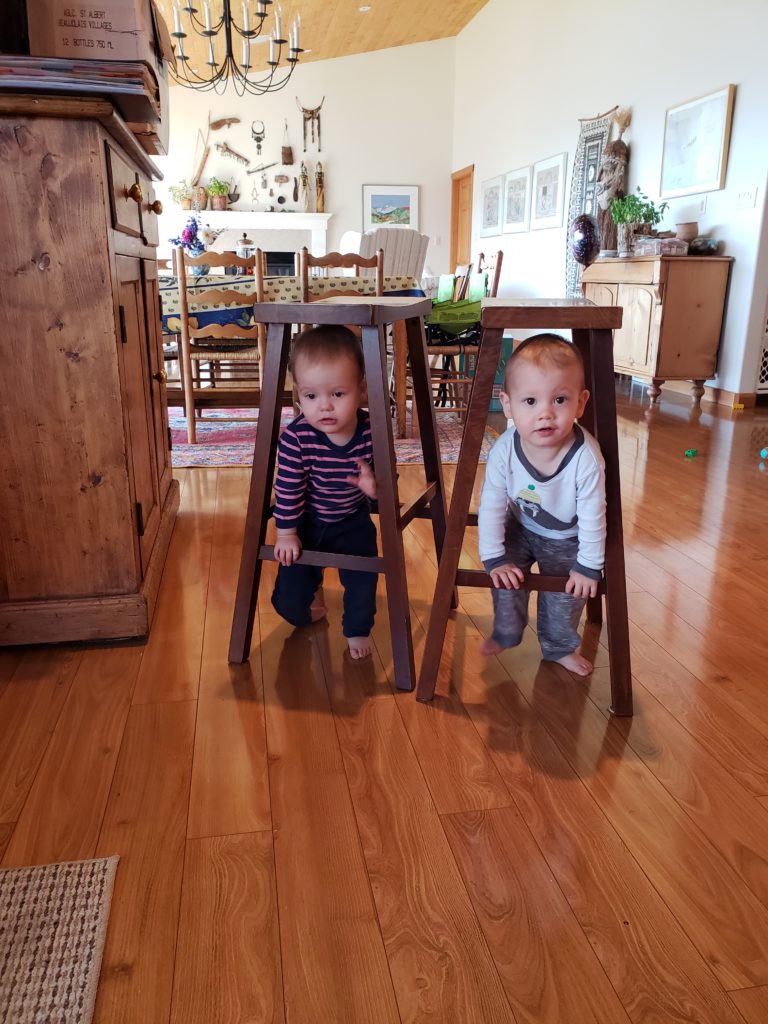 Ewan and Eileen in the stools